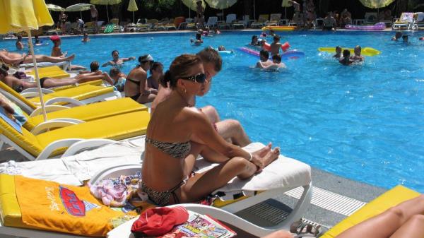 A card game turned into a TV series. What could possibly go wrong? Oh well… [RECENZJA]