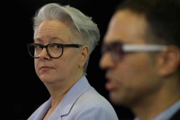 NSW Enviro<em></em>nment and Energy Minister Penny Sharpe and NSW Treasurer  Daniel Mookhey announcing the operating life of Eraring power station will be extended for two years in May.