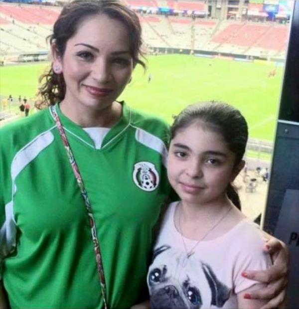 Alicia Navarro (right) was co<em></em>nfirmed to be reunited with her mother Jessica Nunez (left) early this month