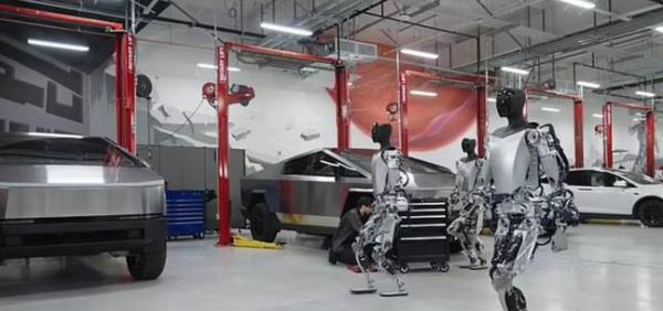 In 2021, a worker in Texas was injured by a robot (stock image). Credit: YouTube/Tesla