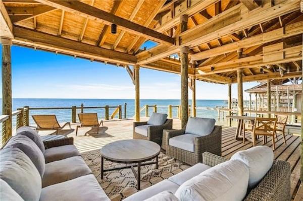 $7.95M home in Point Clear, Ala.