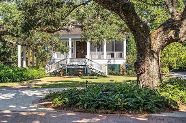 $7.95M home in Point Clear, Ala.