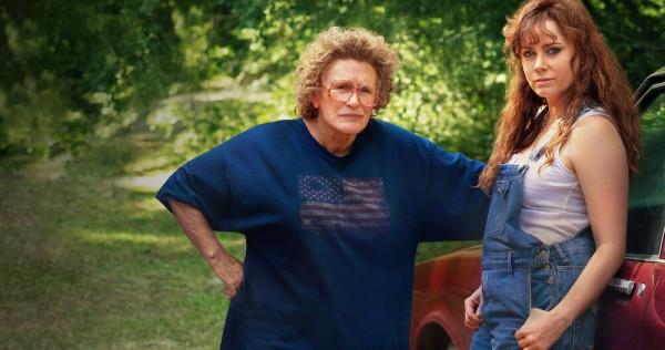 Hillbilly Elegy Earns Glenn Close Oscar and Razzie Nominations for the Same Role